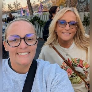 Meet your Posher, Briana